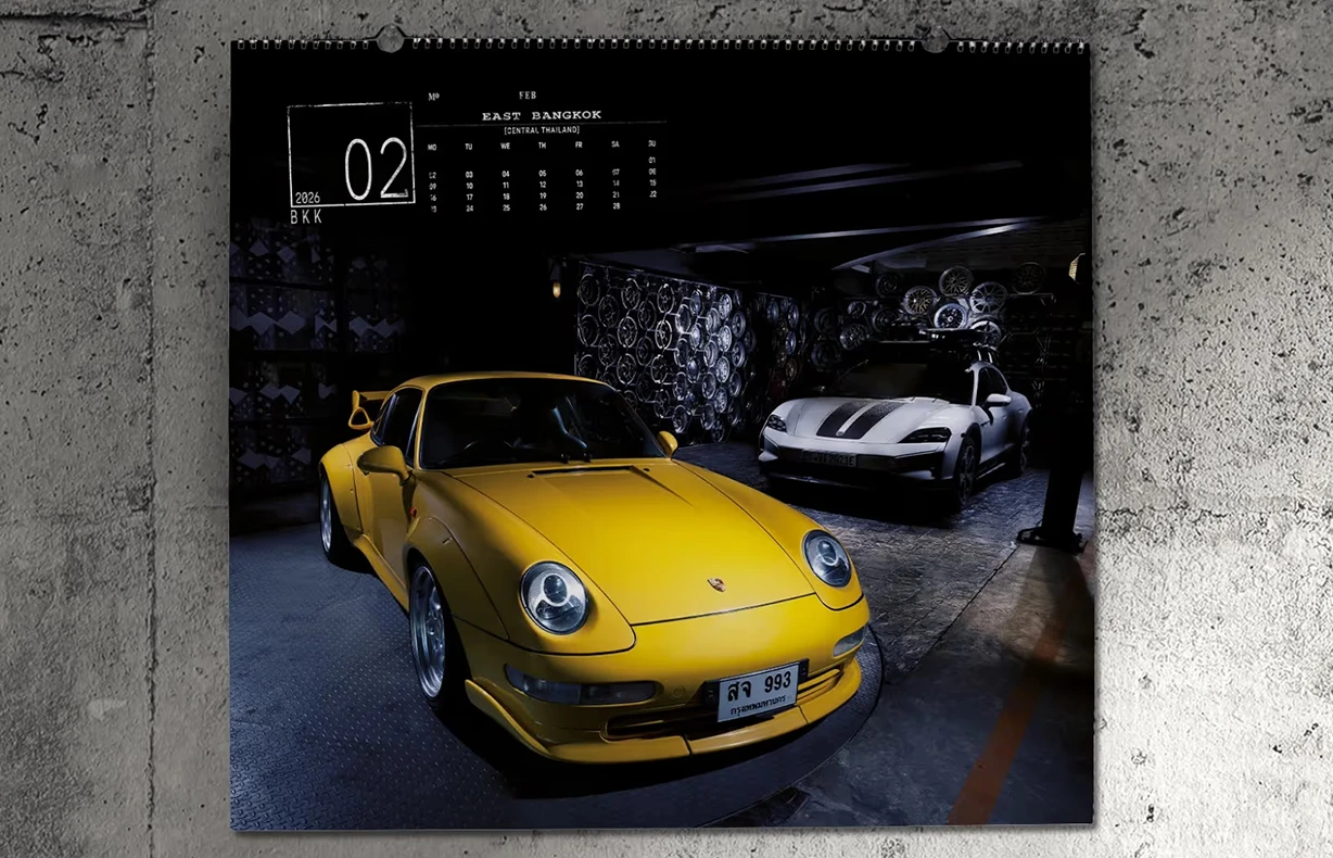 Porsche AHEAD 壁掛け　カレンダー2026 コレクターズ入り 2026 Porsche Calendar 'AHEAD' : Suncoast Porsche Parts & Accessories